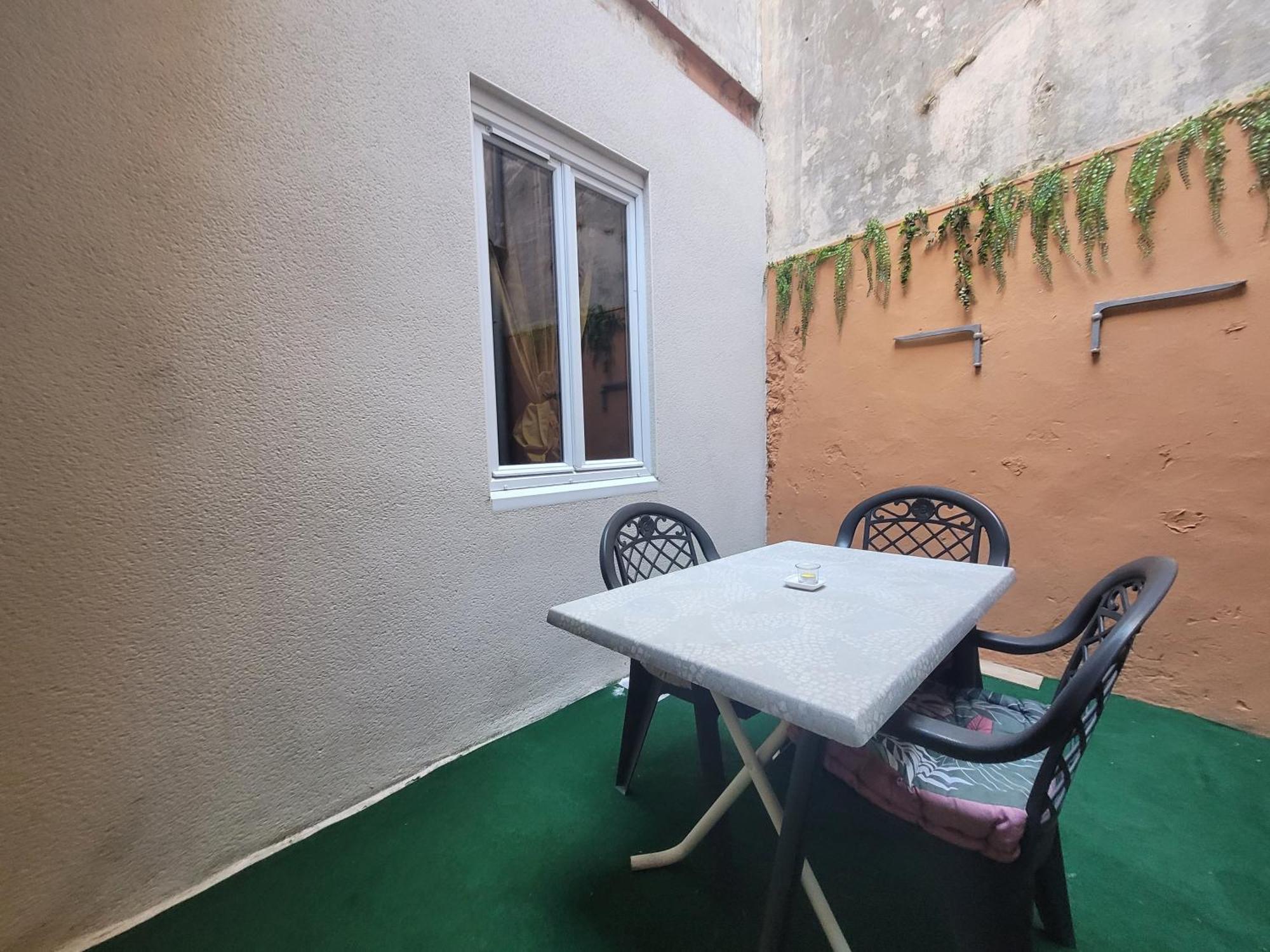 Les Freds Apartment Serrieres  Bagian luar foto
