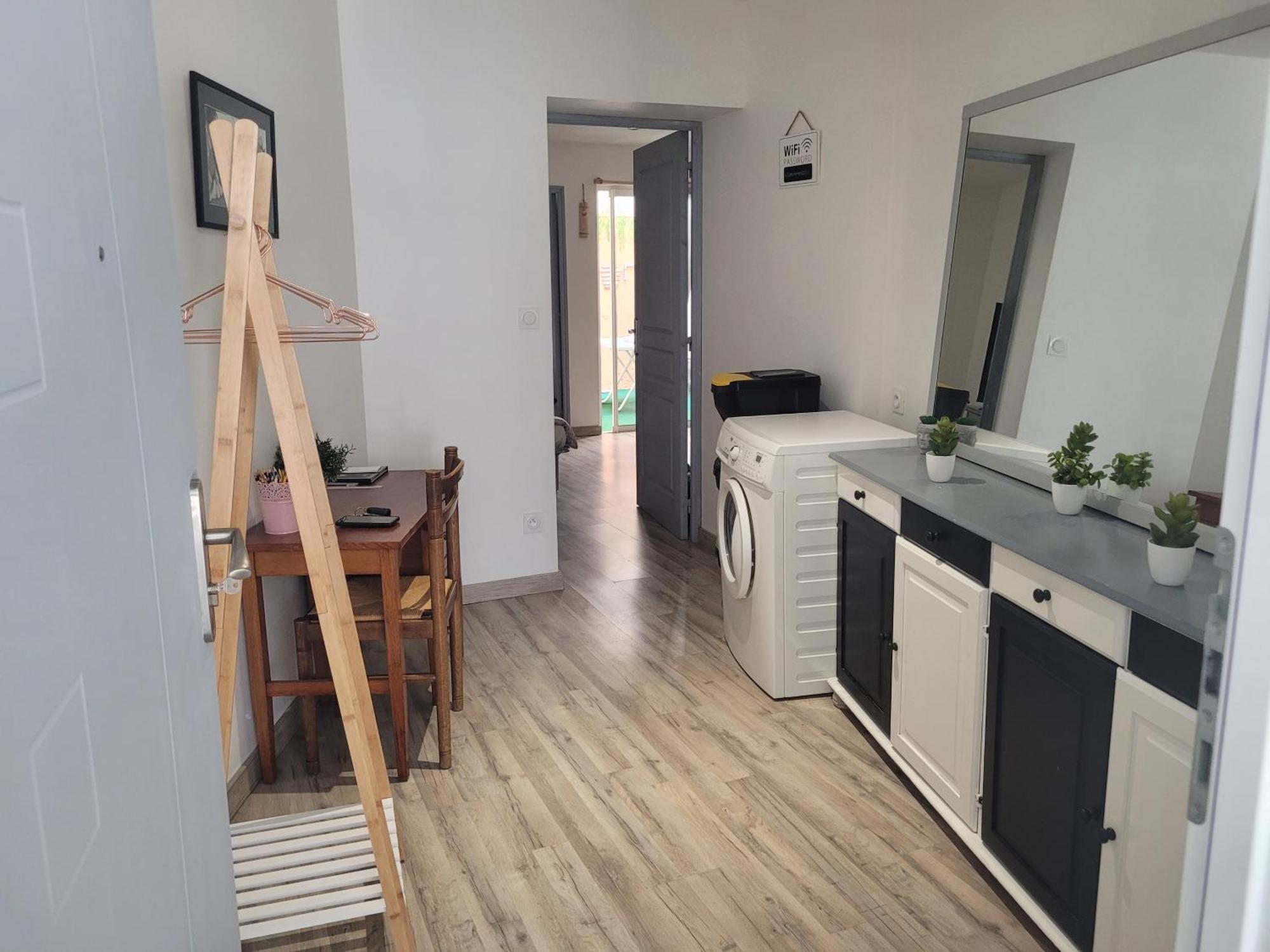Les Freds Apartment Serrieres  Bagian luar foto